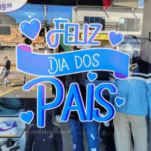 ADESIVO PARA VITRINE  1x1mt.    